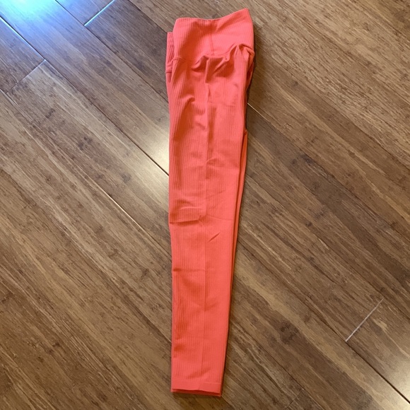 Balance Athletica leggings - Picture 9 of 13